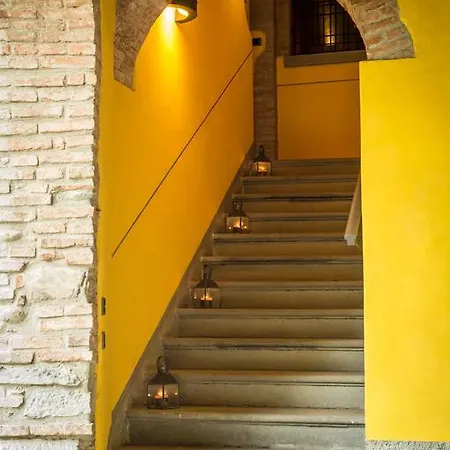 Del Gran Ducato Di Alzano Sopra Bed & Breakfast *